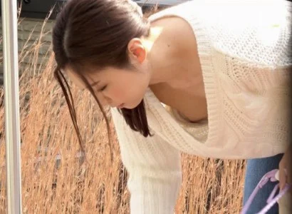 Mẹ với con trai vượt qua giới hạn mẹ con